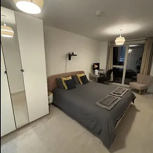 wonderful-en-suite-bedroom.brighton-hotels-england.com/